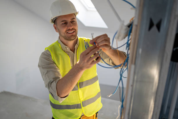 Best Circuit Breaker Repair  in De Queen, AR